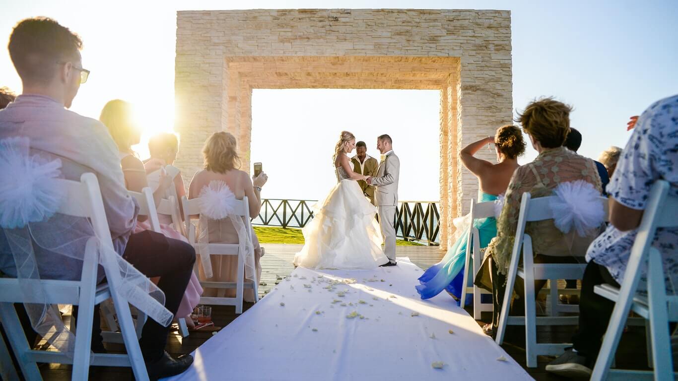 An Essential Guide on choosing between a wedding in Abu Dhabi Vs Malta